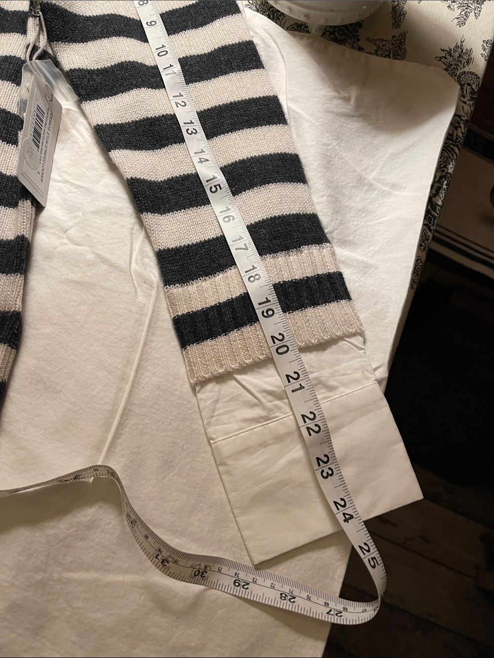 New with tags Brochu Walker cashmere and wool sweater - Picture 9 of 10